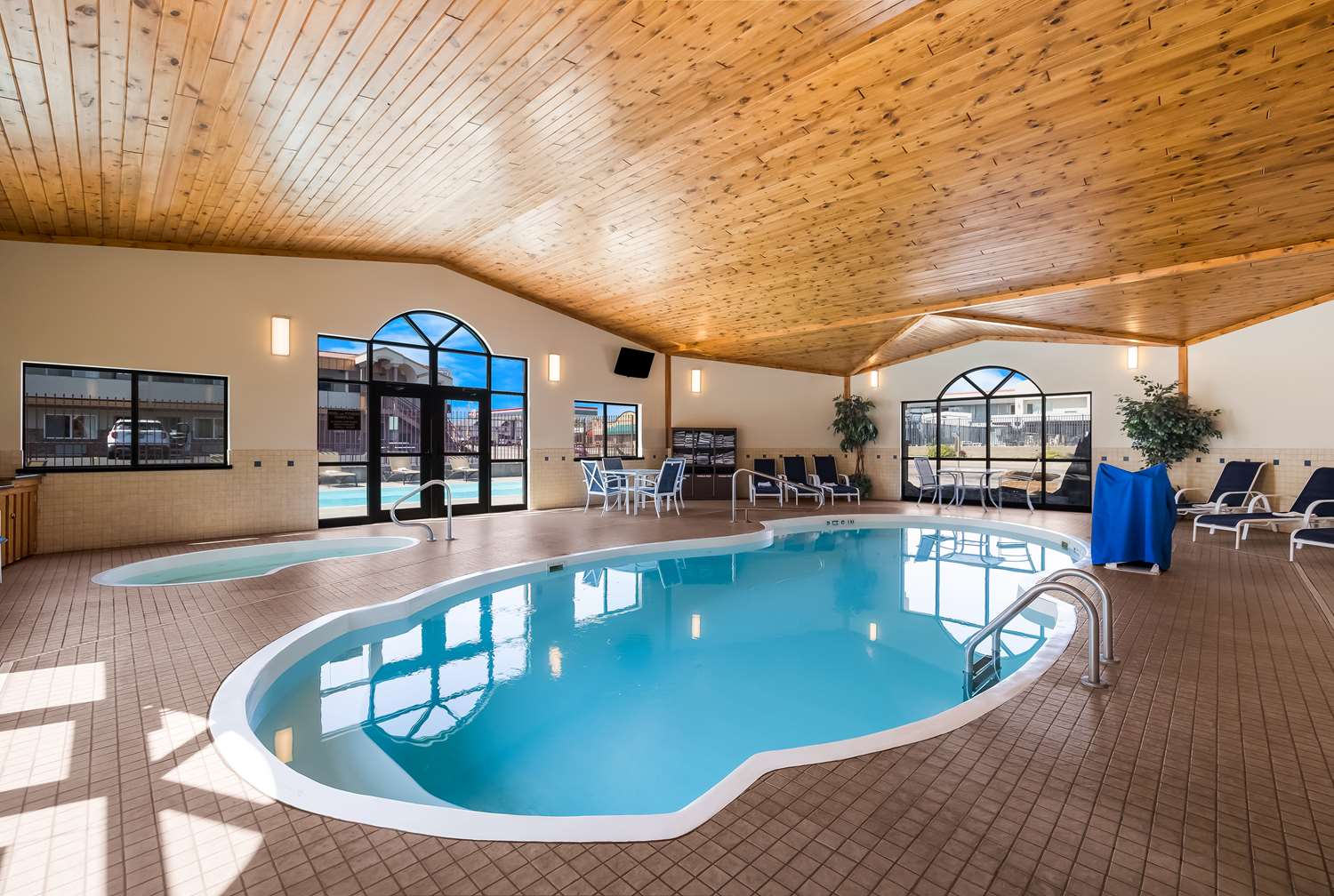 Best Western Plains Motel 32/49