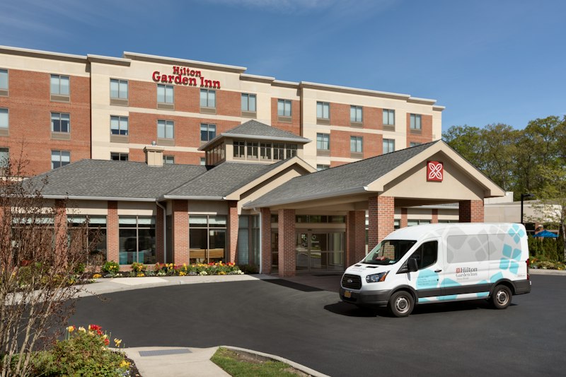 HILTON GARDEN INN STONY BROOK 2/2