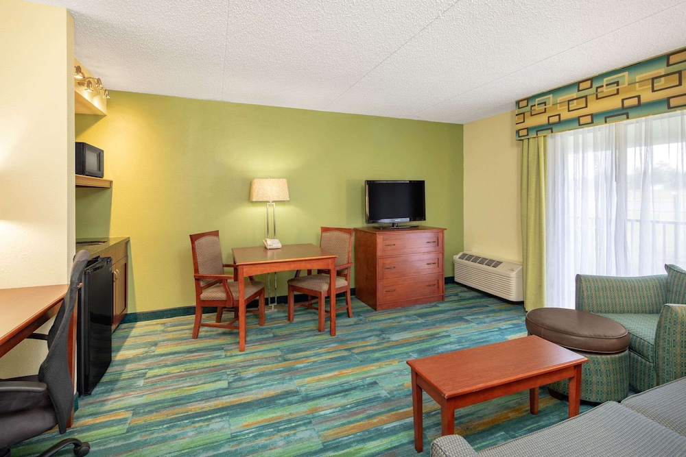 Wingate by Wyndham Valdosta/Moody AFB 31/47