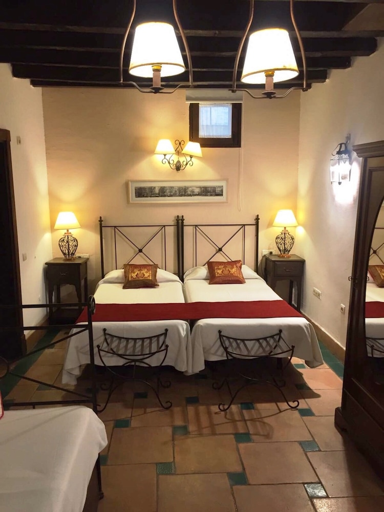 Casa Del Capitel Nazari 25/70