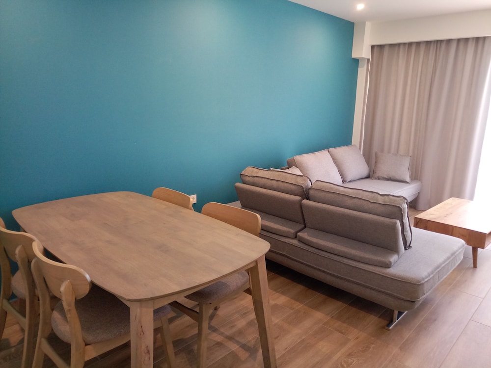 Meropi Hotel and Apartments 50/69