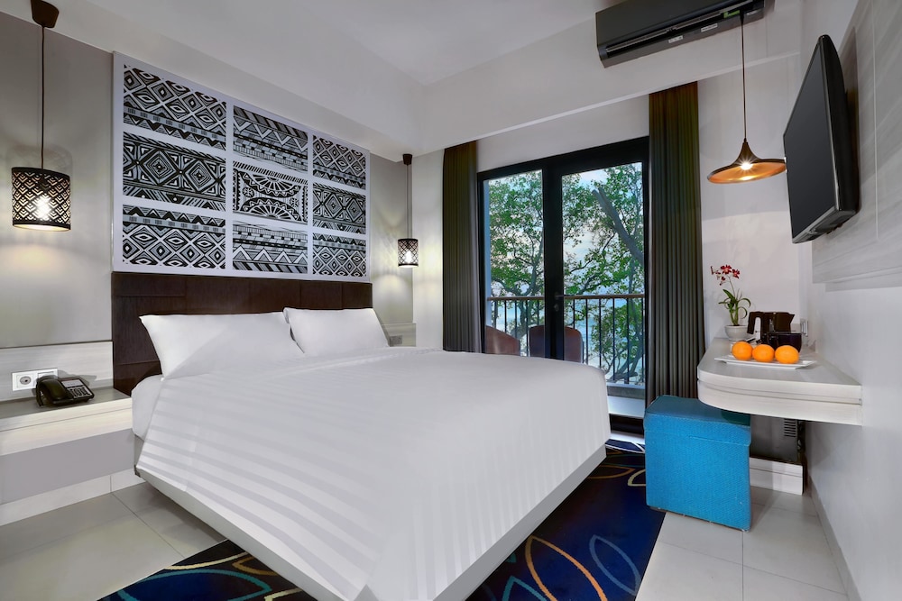 Aston Anyer Beach Hotel 16/50