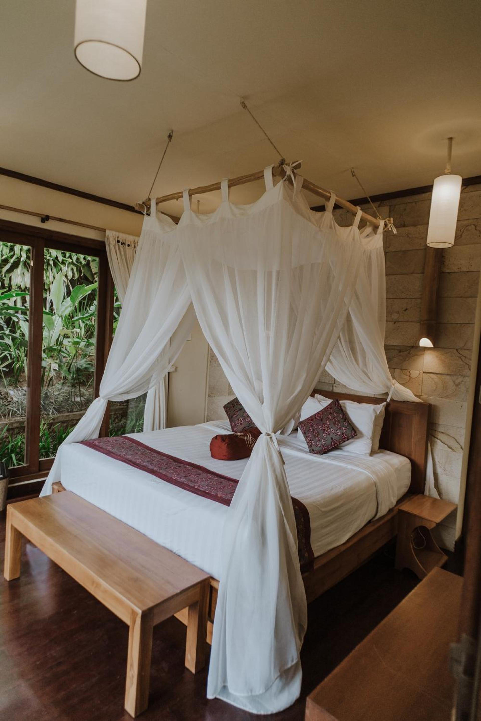 2 Bedrooms, Pool, Villa, Hot Tub