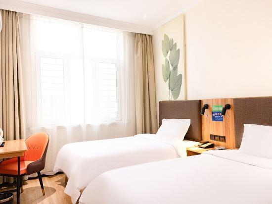 Business, Suite, 3 Beds