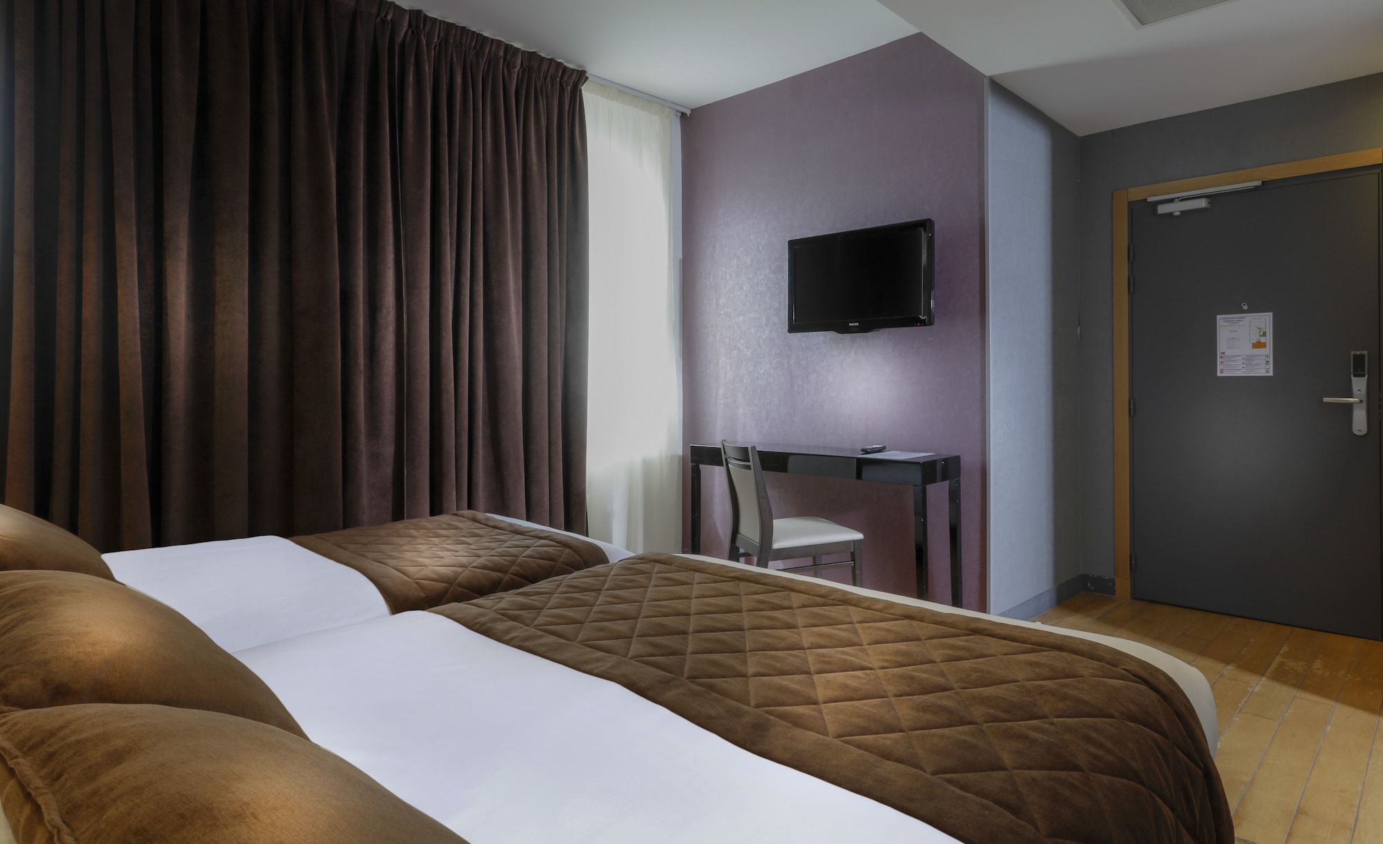 Superior, Triple, 1 Double and 1 Single Bed