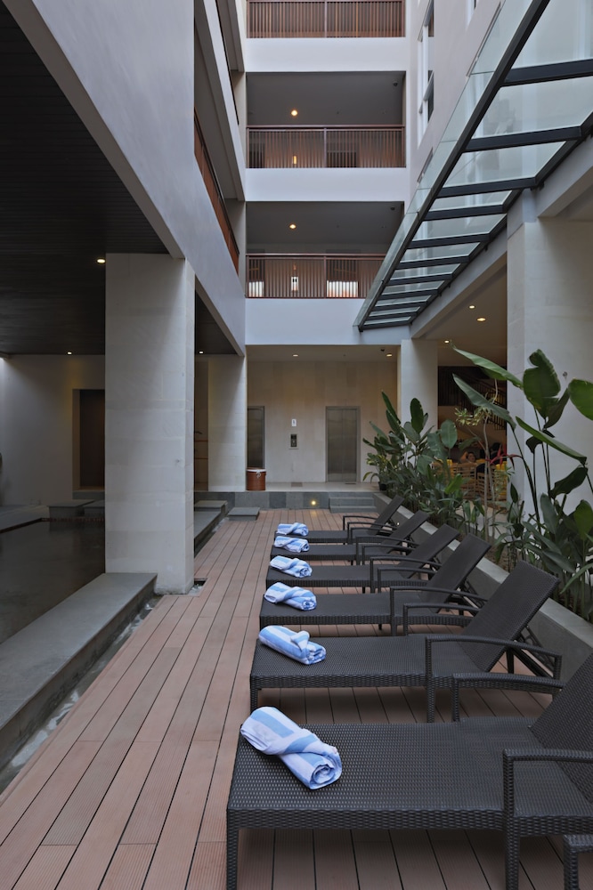Euphoria Hotel 22/34
