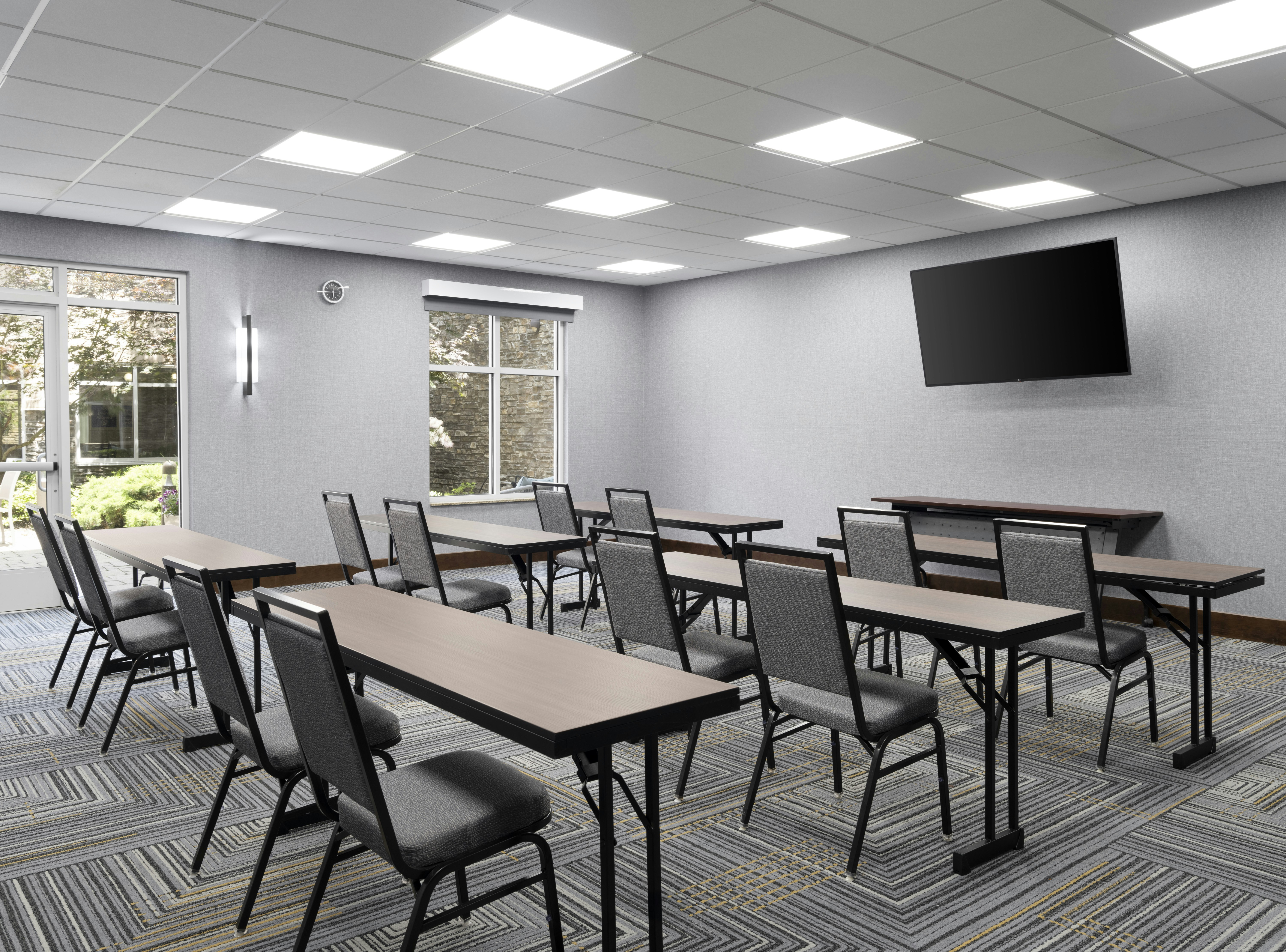 Homewood Suites By Hilton Akron Fairlawn Oh 30/36