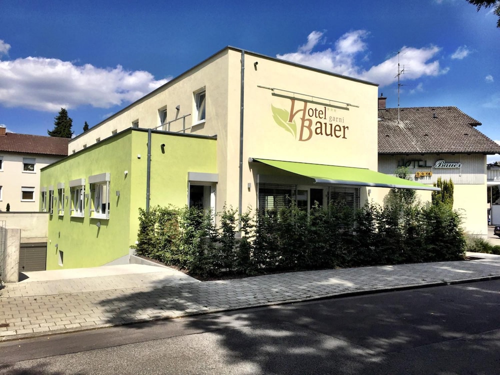Hotel Gastehaus Bauer garni 1/50