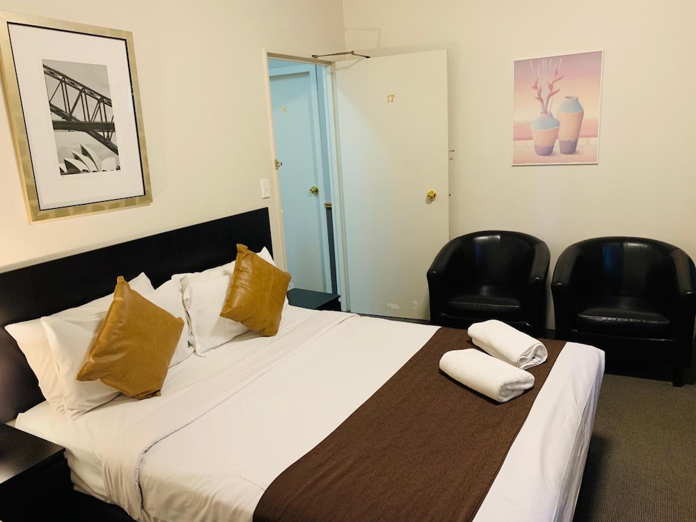 Greenwich Inn Sydney Hotel 7/48