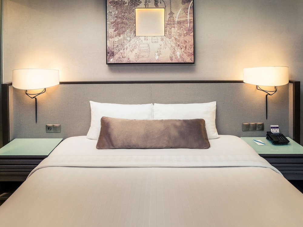 MERCURE BALI LEGIAN 30/75