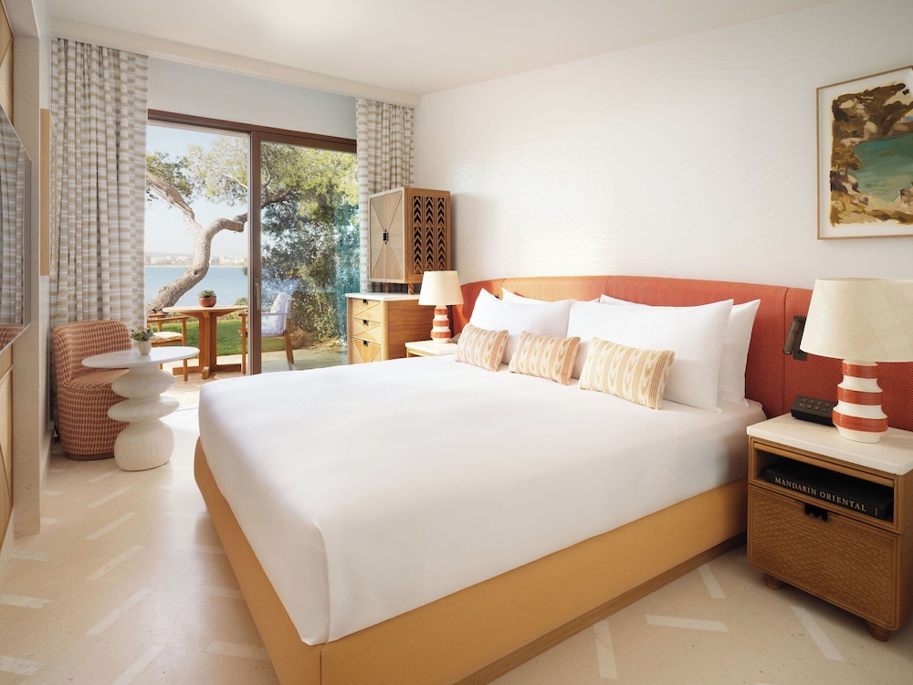Casita, King Bed