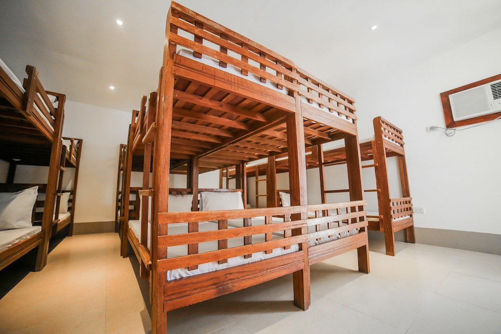 Bataan White Corals Beach Resort 24/42