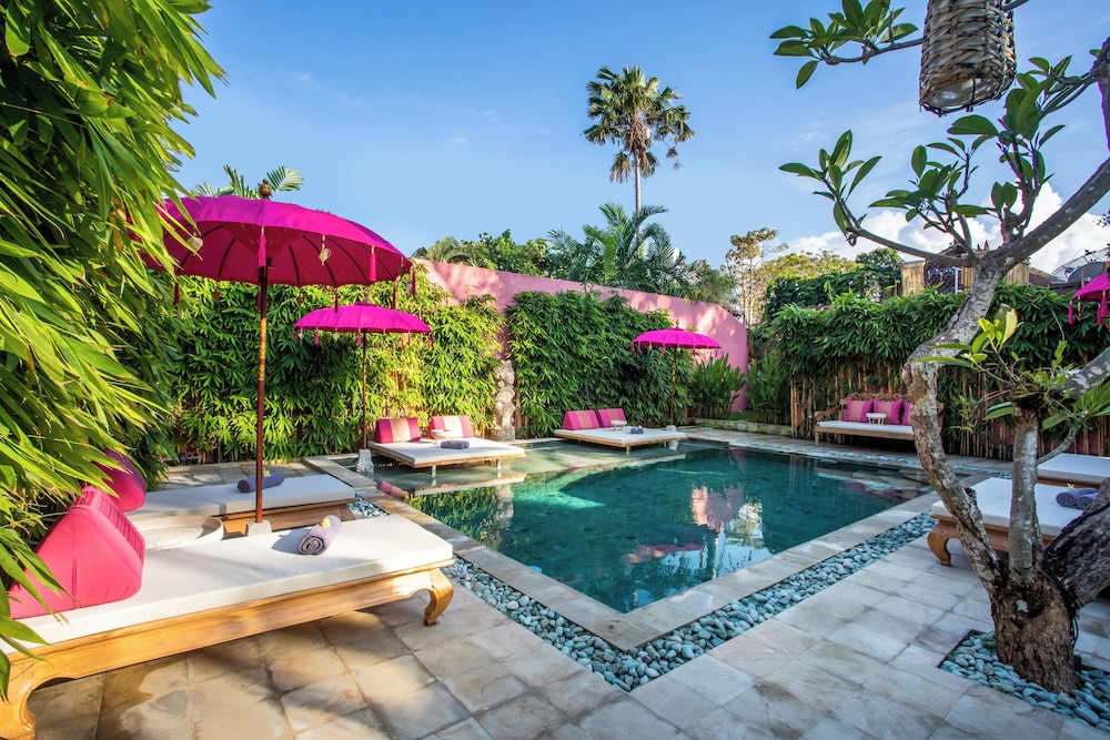 PinkPrivate Sanur - for Cool Adults Only 28/50
