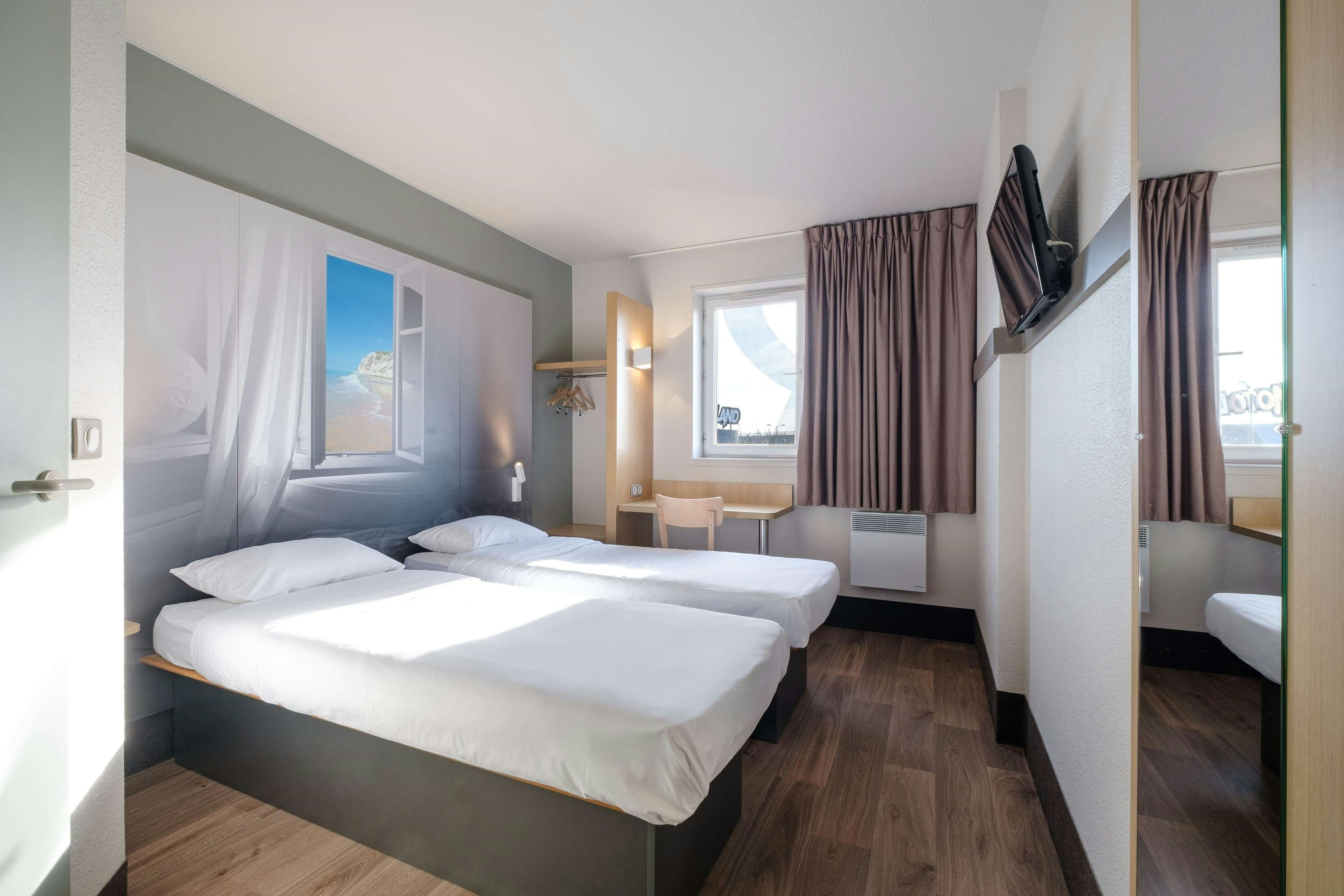 B&B Hotel Calais Centre Saint-Pierre 5/23