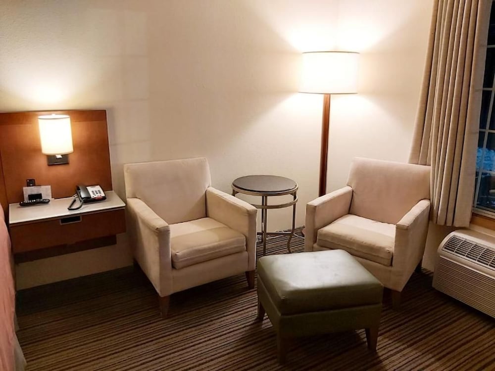 Windsor Place Inn 43/65