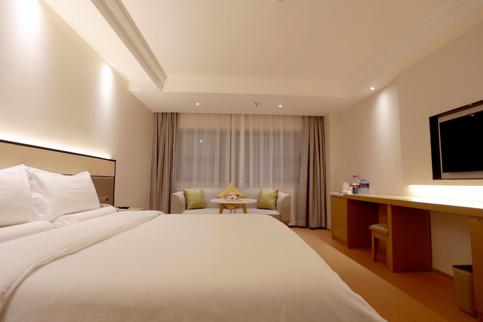 Business, Queen Bed