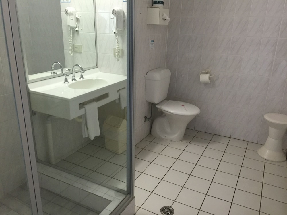 Ulladulla Harbour Motel 57/61