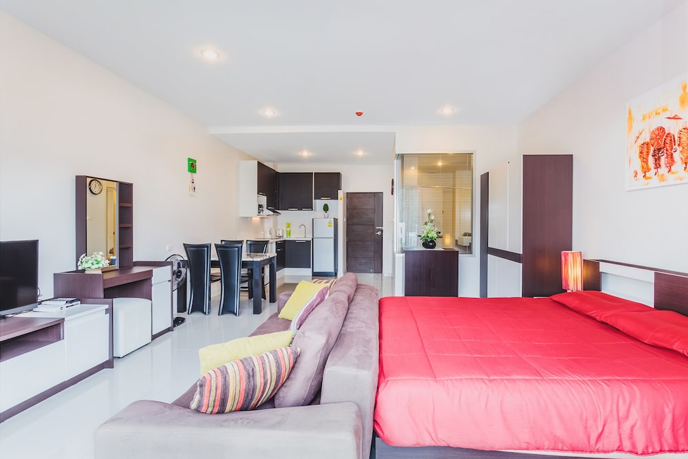 Chic Condo Karon 38/61