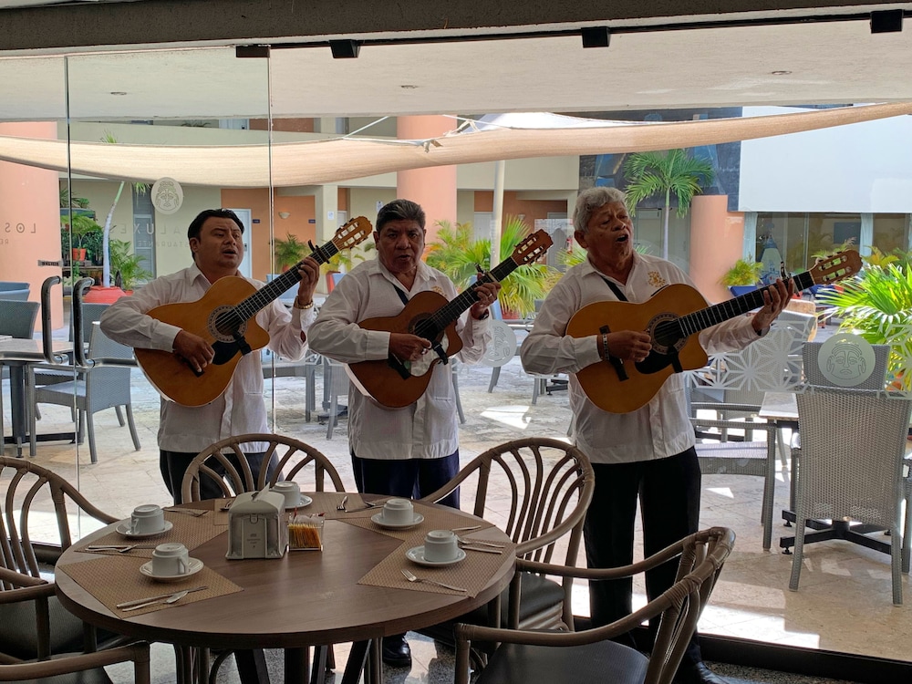 Los Aluxes Hotel 34/50
