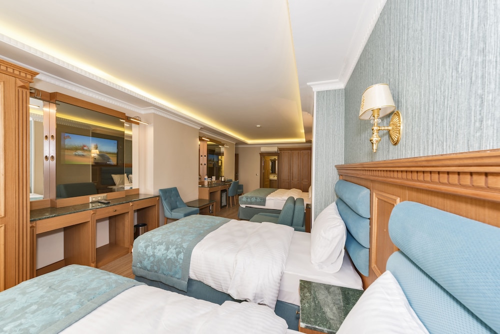 Magnaura House Hotel 19/53