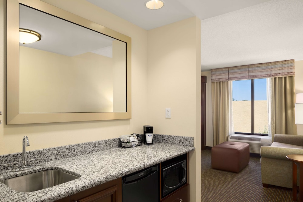 Hampton Inn Suites Birmingham 280 East Eagle Point 27/62