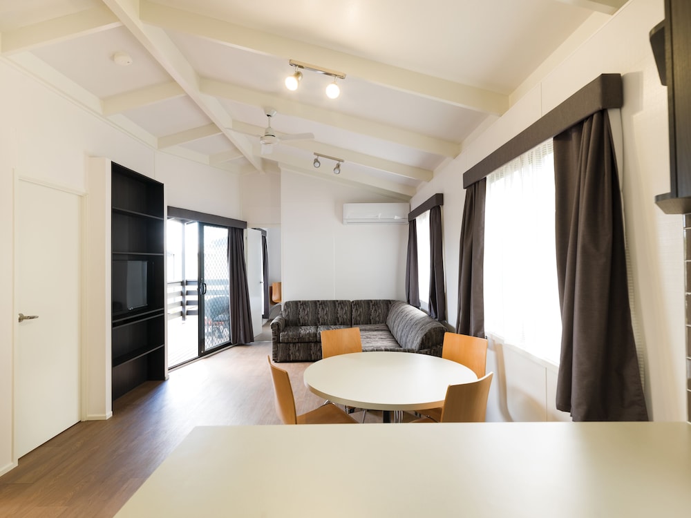 Amaroo Holiday Park 35/62