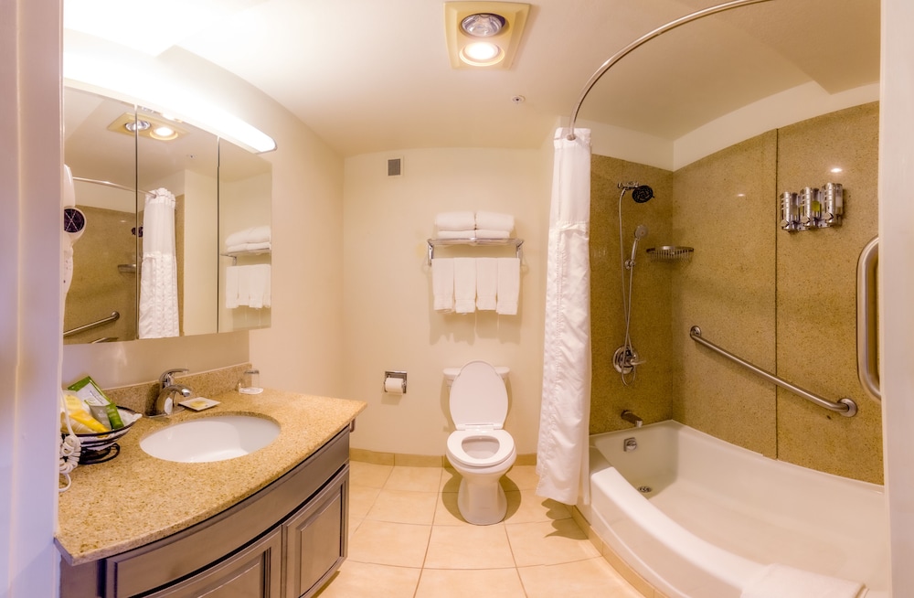 Buena Vista Motor Inn 6/30