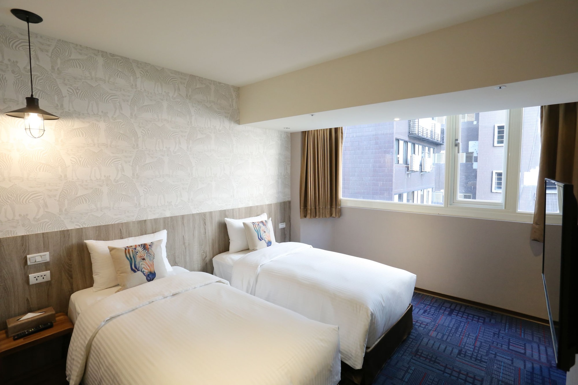 STANDARD, TWIN BEDS