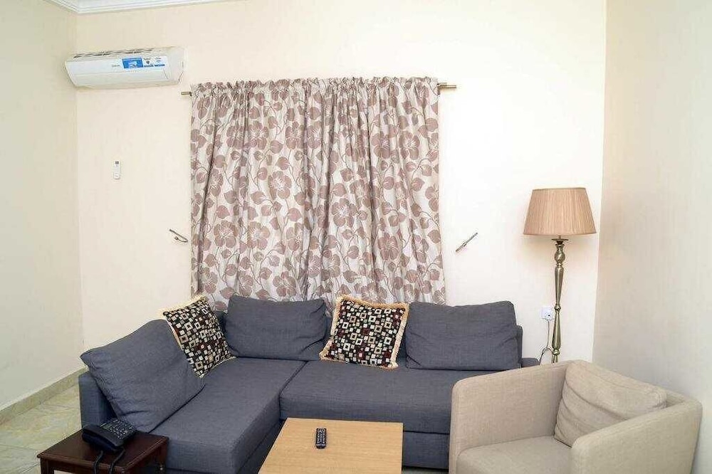 Kudina Luxury Apartments 11/21