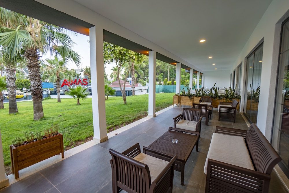 Eldar Garden resort 44/50