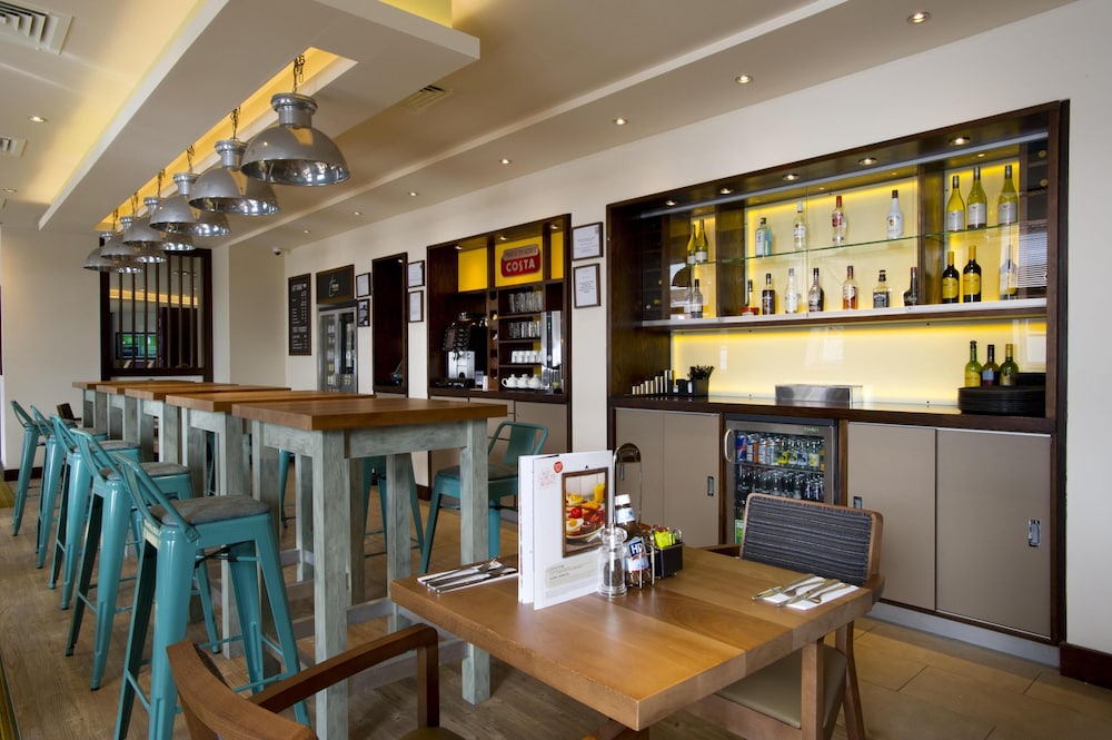 Premier Inn Perth City Centre 40/55