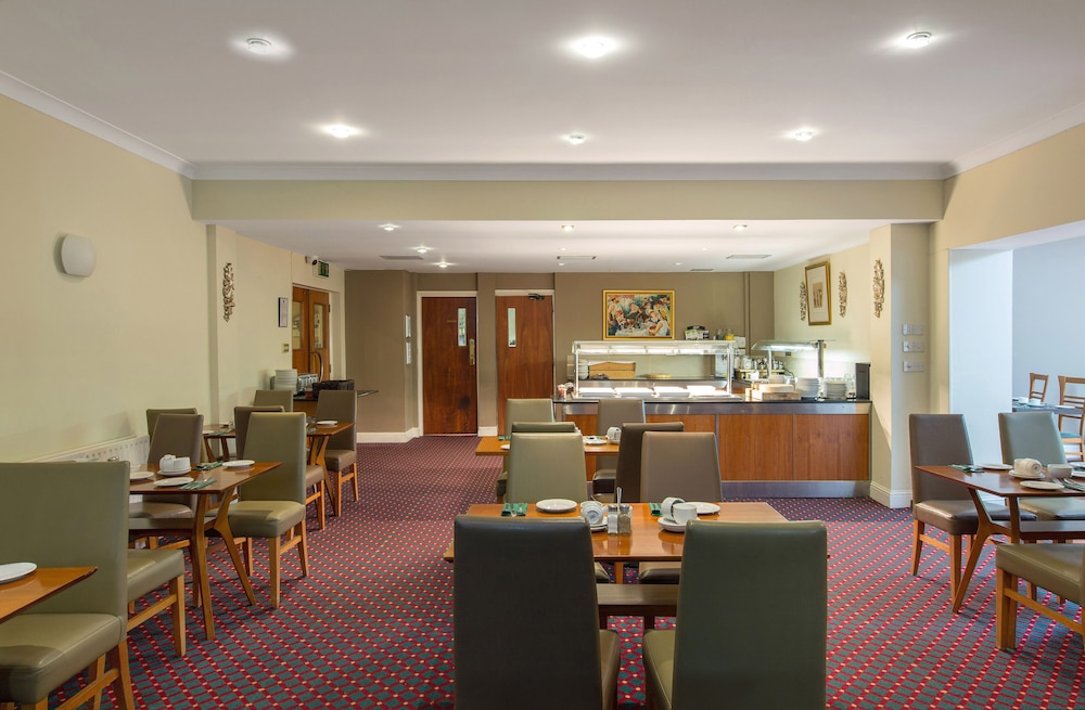 Wilton Hotel Bray 59/69