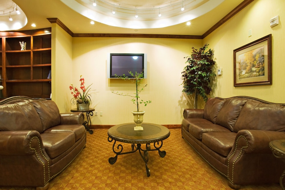 Holiday Inn Express Hotel & Suites Sweetwater 32/47