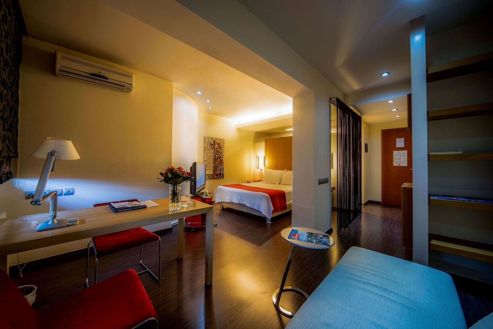Capsis Hotel Thessaloniki 31/41