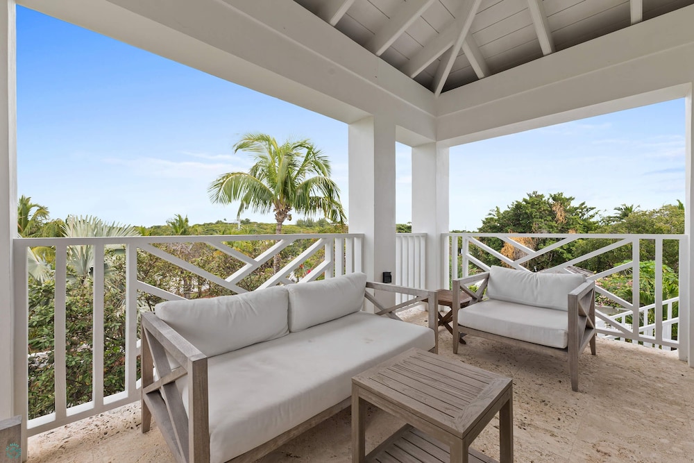 Romora Bay Resort Marina 25/50
