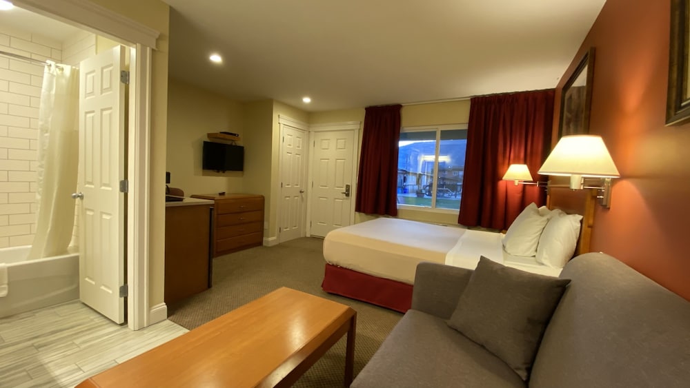 Sahara Courtyard Inn 34/70