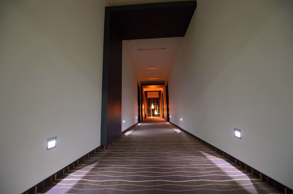 Galaxy Hotel 15/30