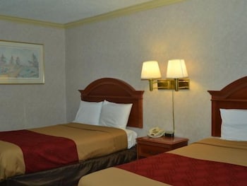 Travel Inn New Castle Airport 29/57