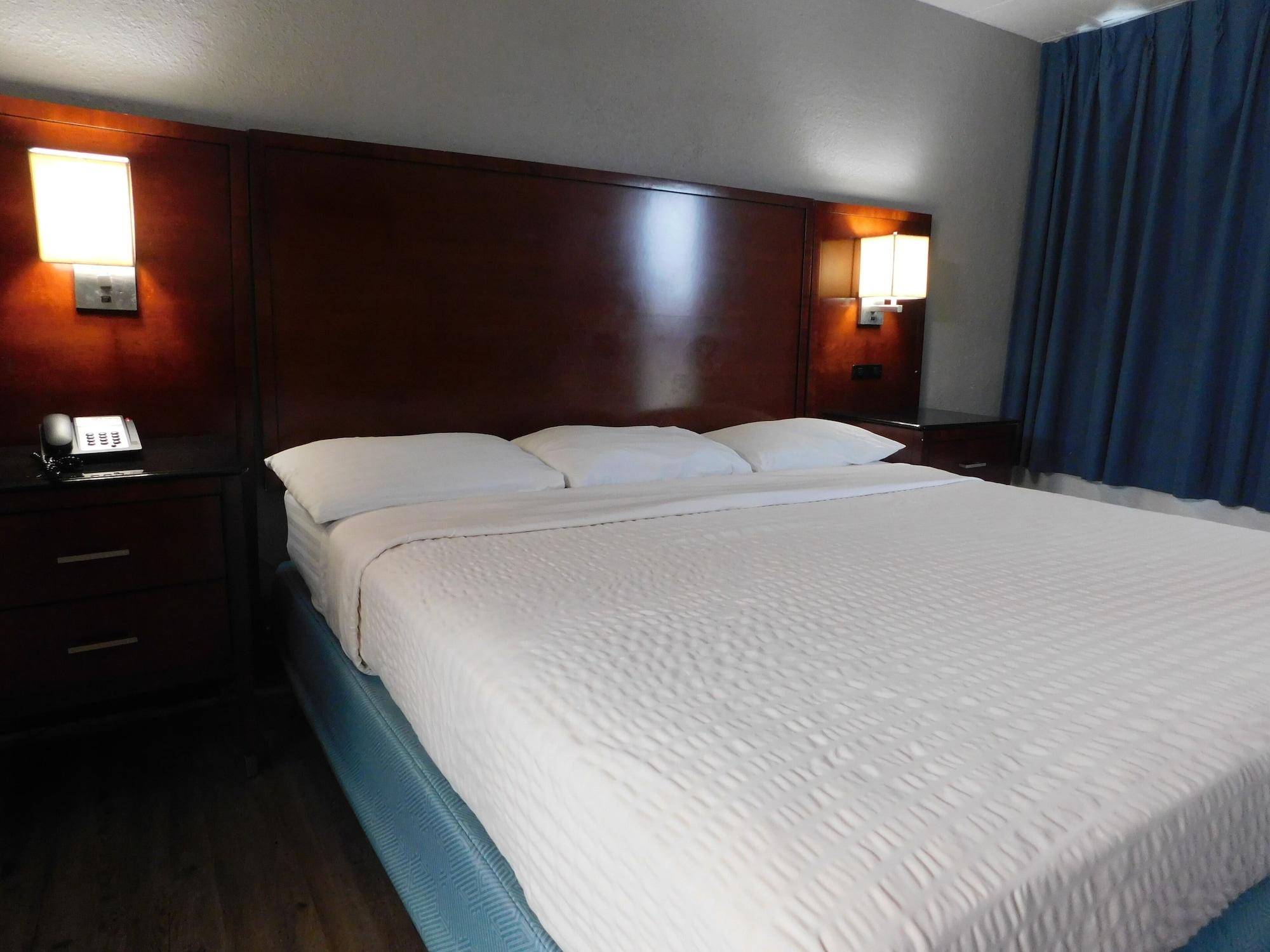 Park View Inn 8/19