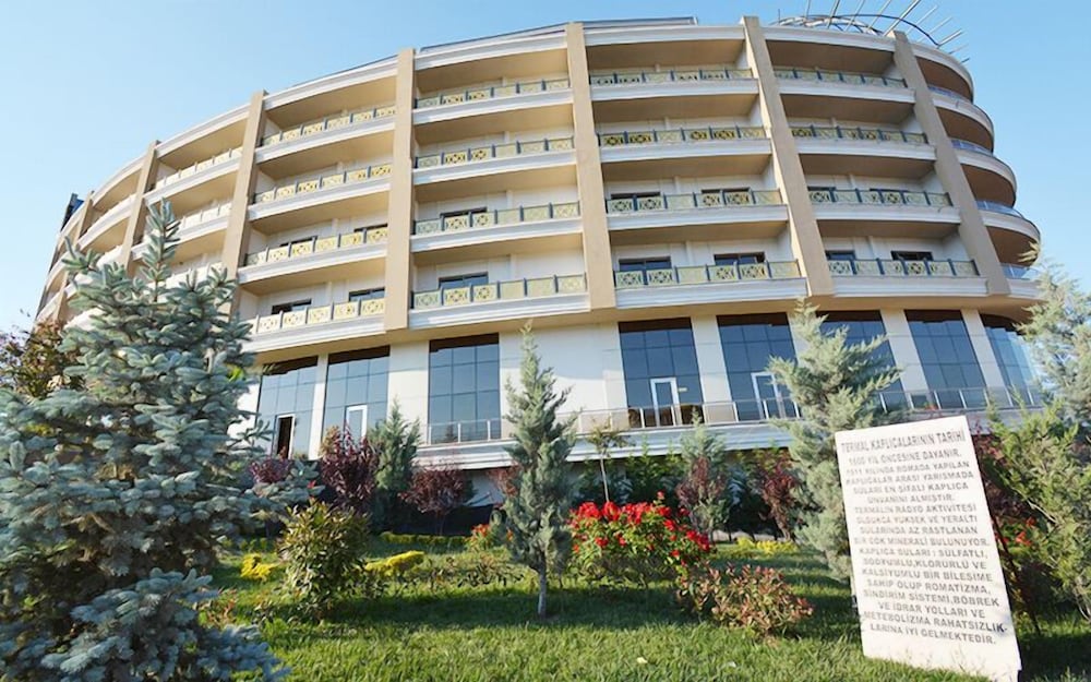 Maxwell Resort Hotel & Spa