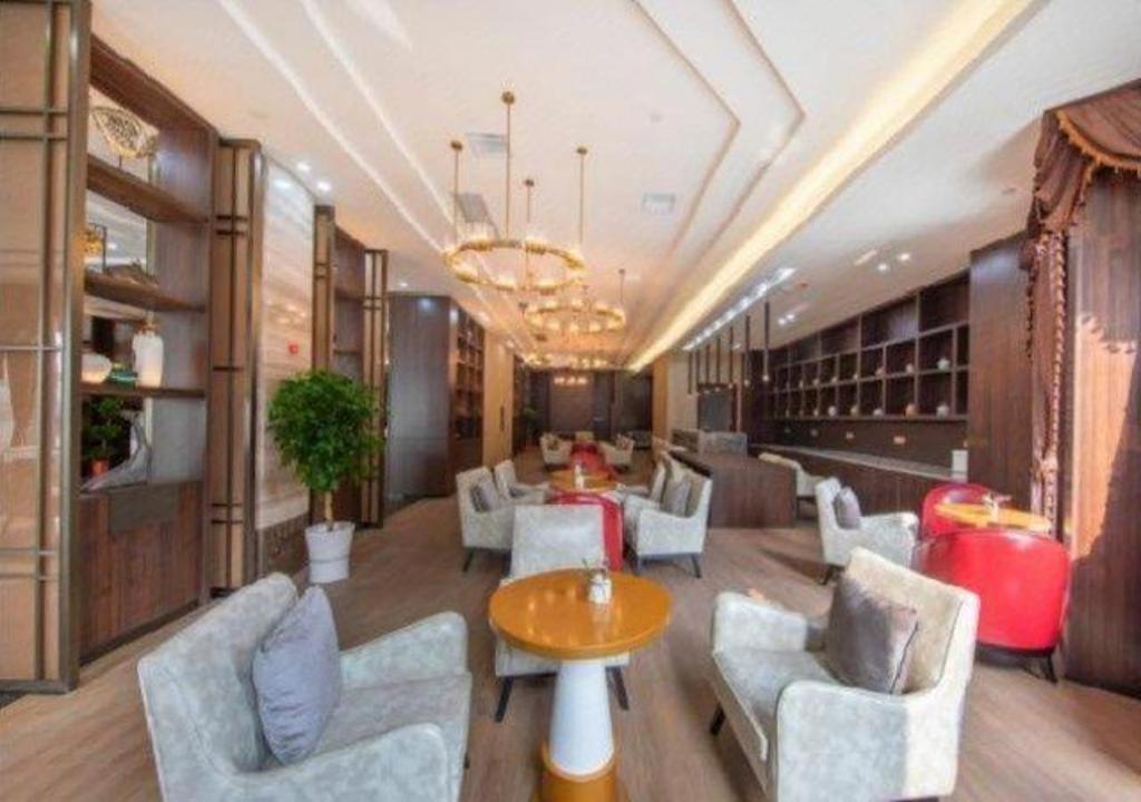 Echarm Hotel(Xiaogan Hanchuan Renmin Avenue Branch) 23/42