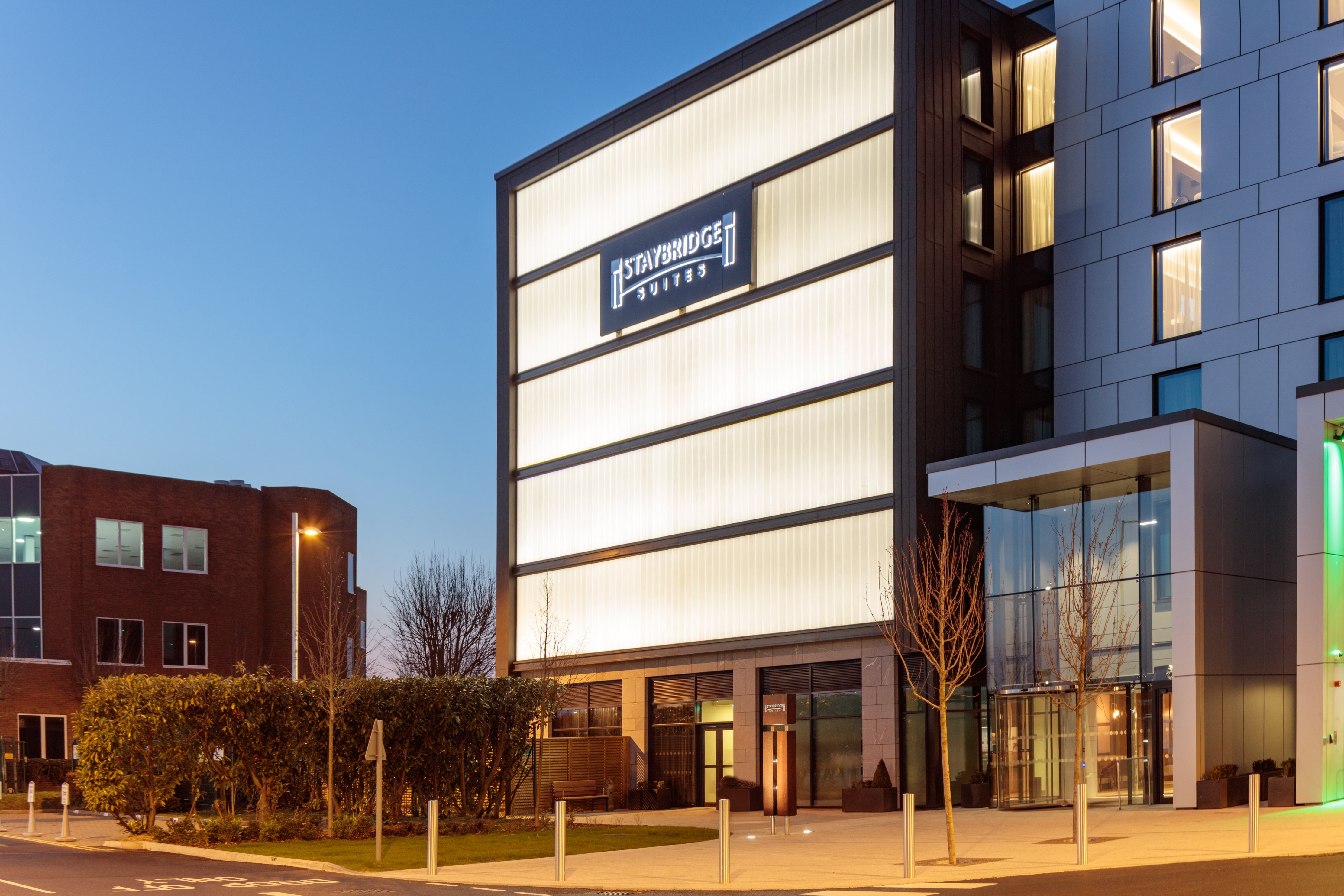 Staybridge Suites London - Heathrow Bath Road 5/36