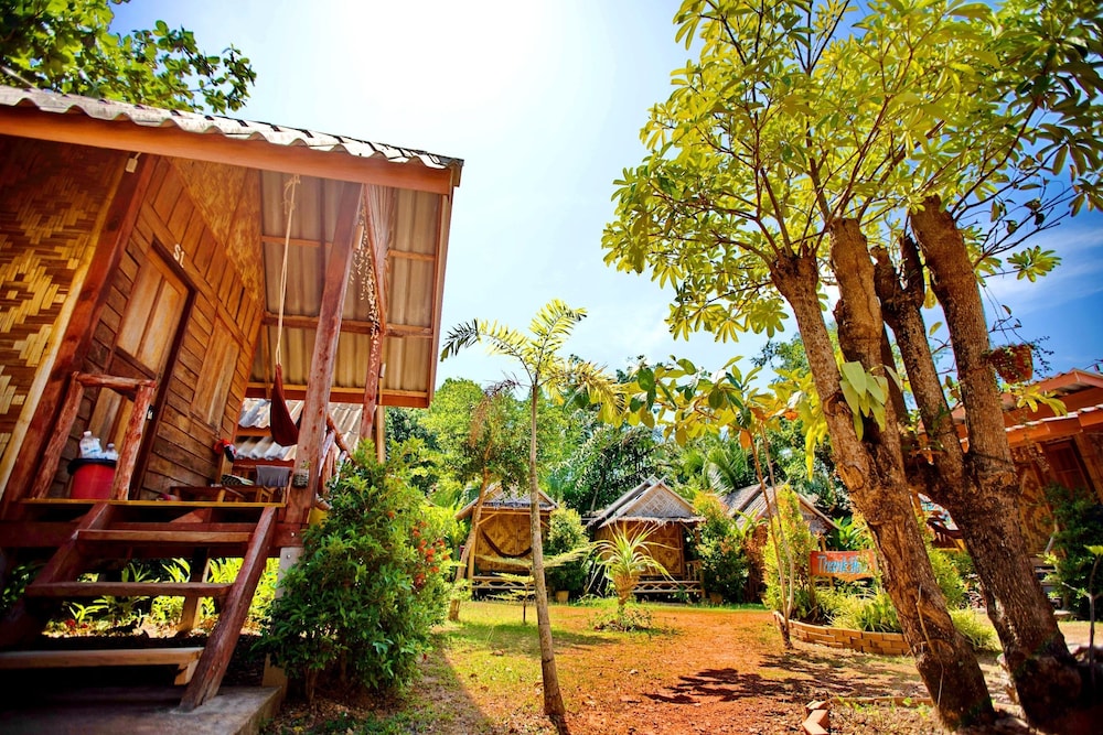 Ok Chawkoh Bungalow 11/50