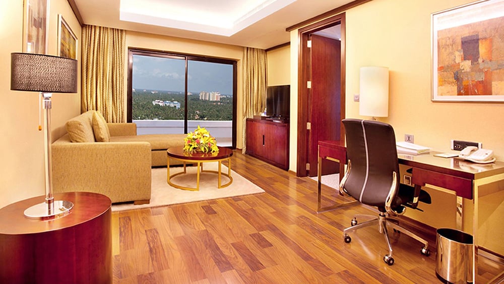 Holiday Inn Cochin 41/76
