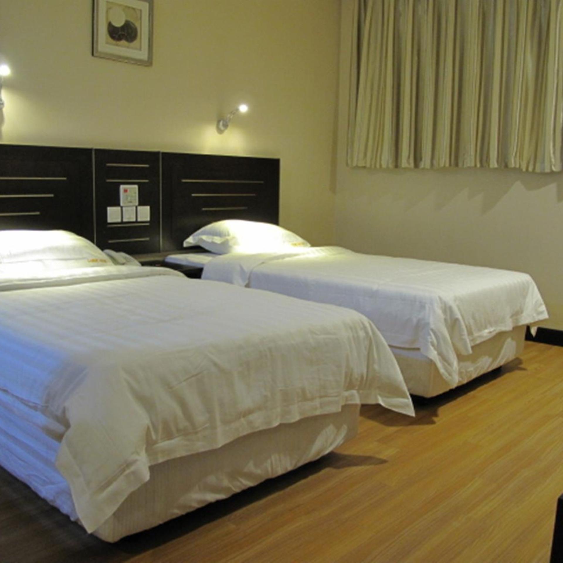 Labuk Hotel 3/28