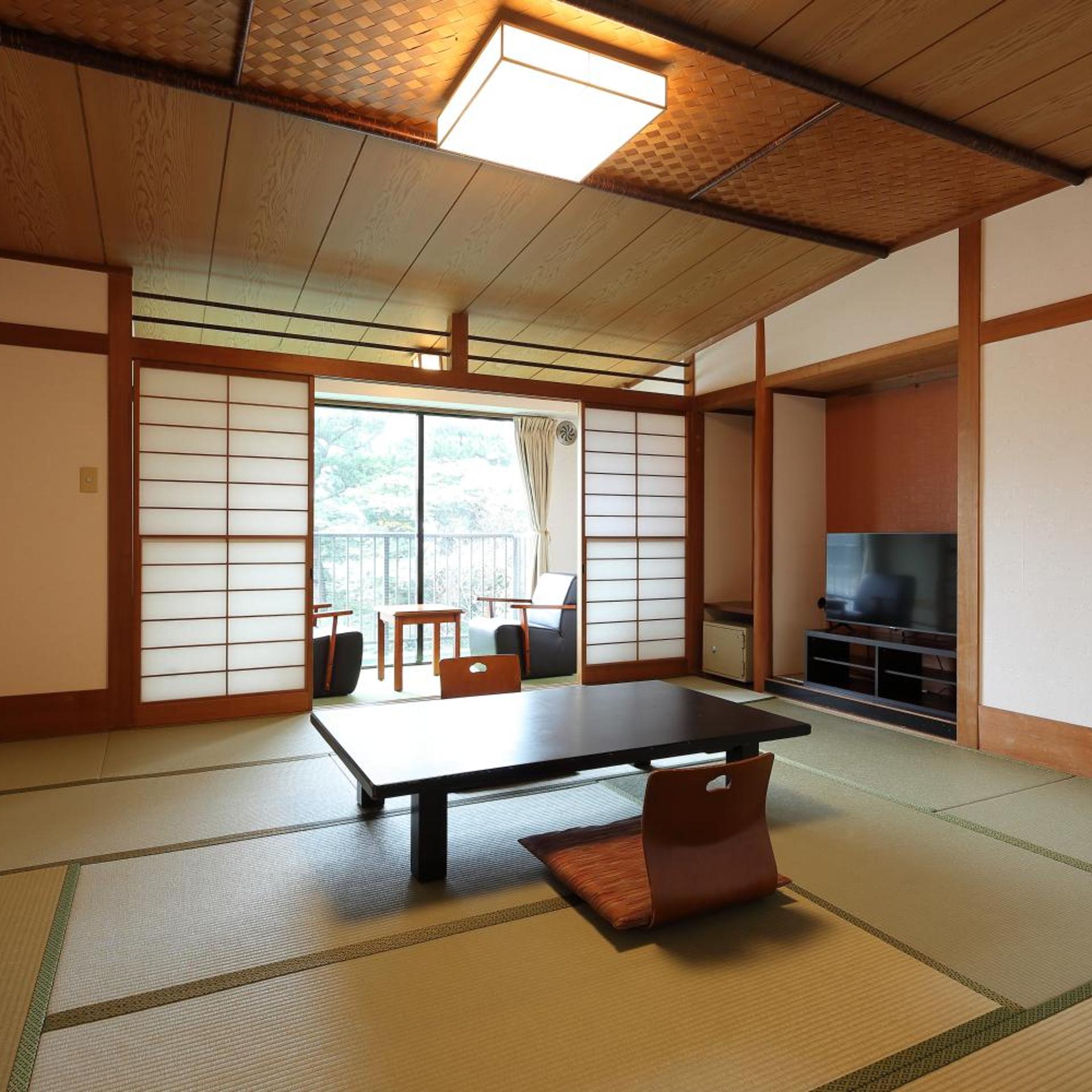 Itoen Hotel Inatori 32/44