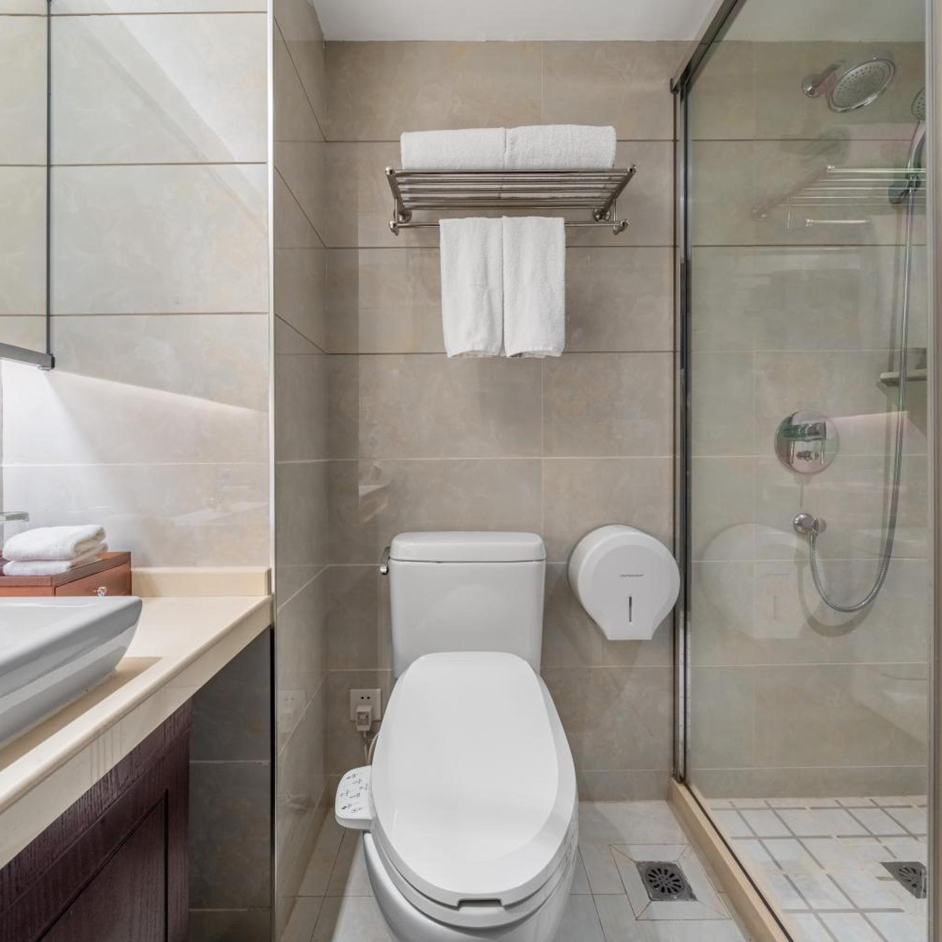 Huzhou Wealth Hotel 48/50