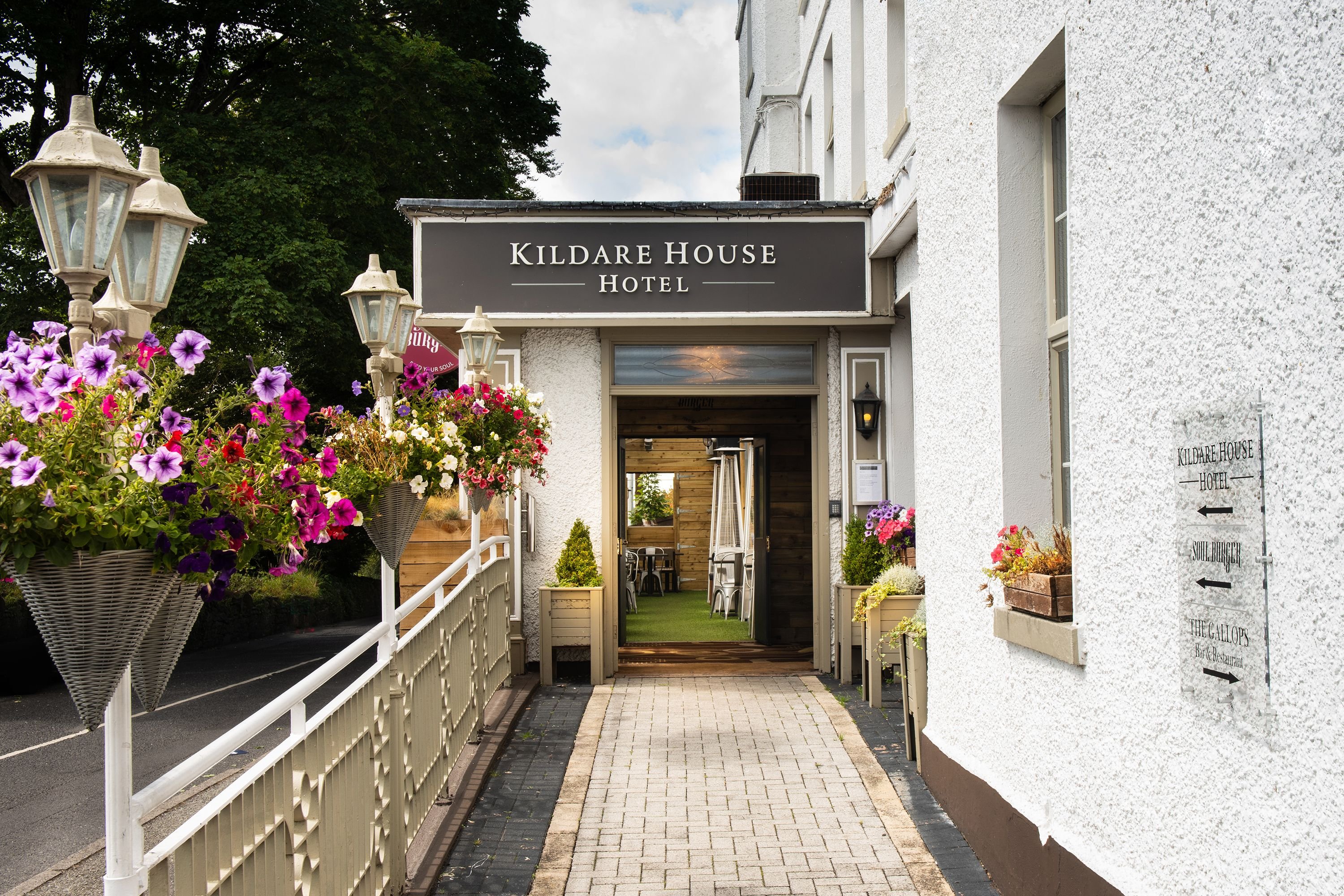 Kildare House Hotel 2/4