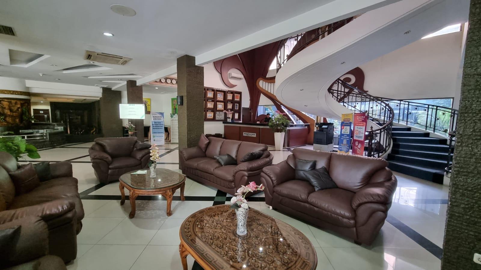 Swarna Dwipa Hotel 31/54