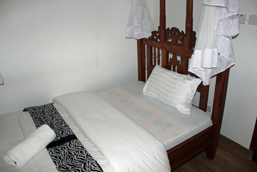 Villa Dahl Beach Resort 20/50